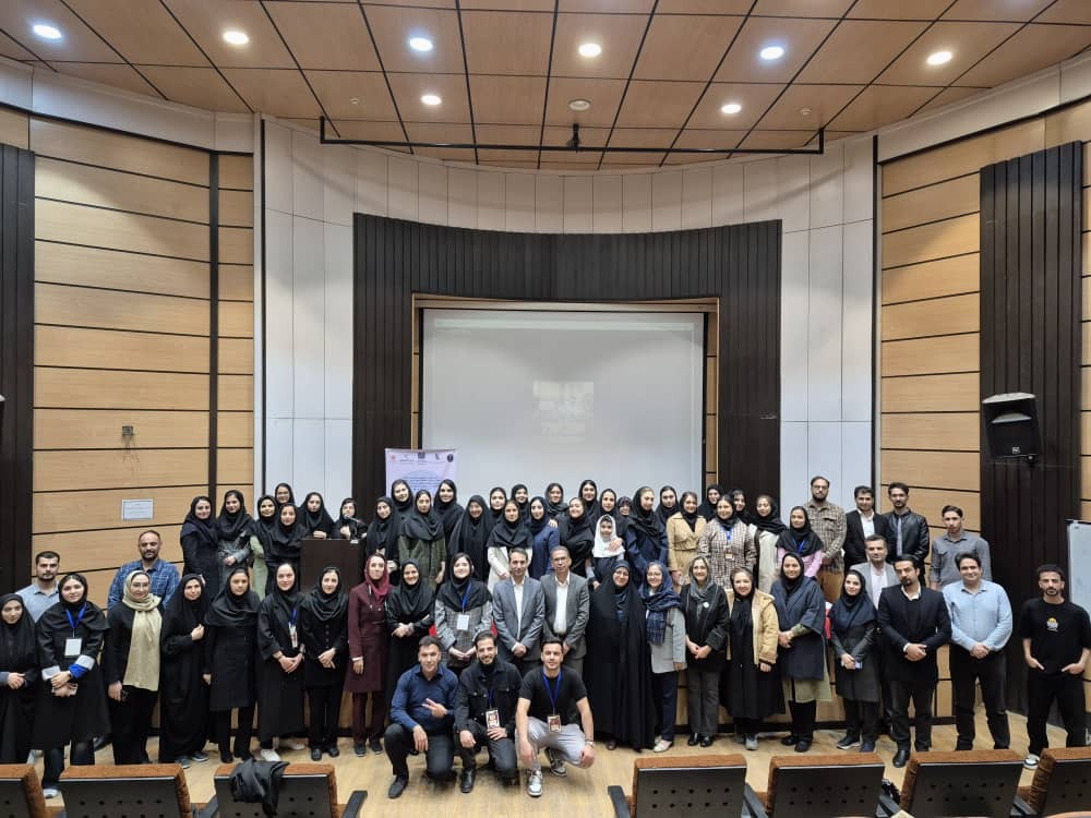 برگزاری جشن بزرگداشت روز کتابدار با حضور مسئولین، استادان و دانشجویان، سه شنبه ۲۷ آبان ۱۴۰۴ 